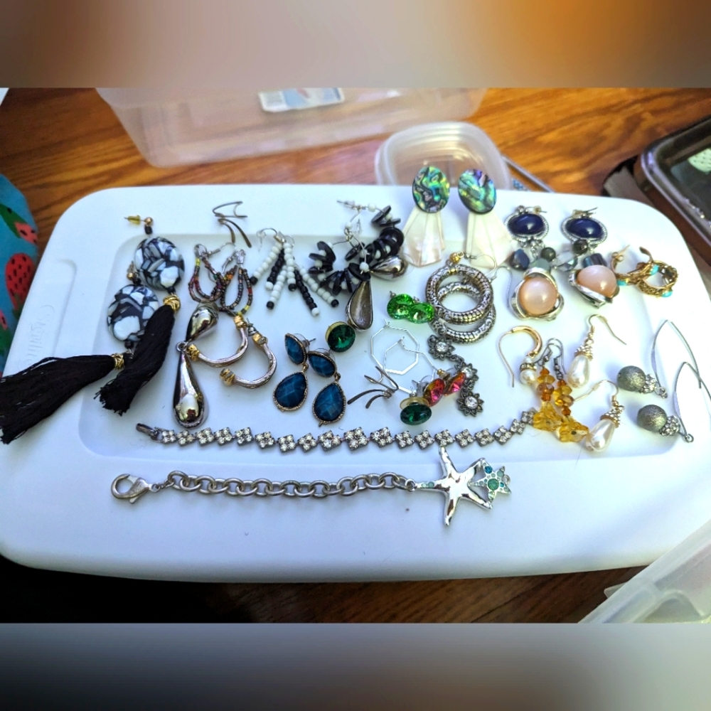 Assortment of Jewelry
